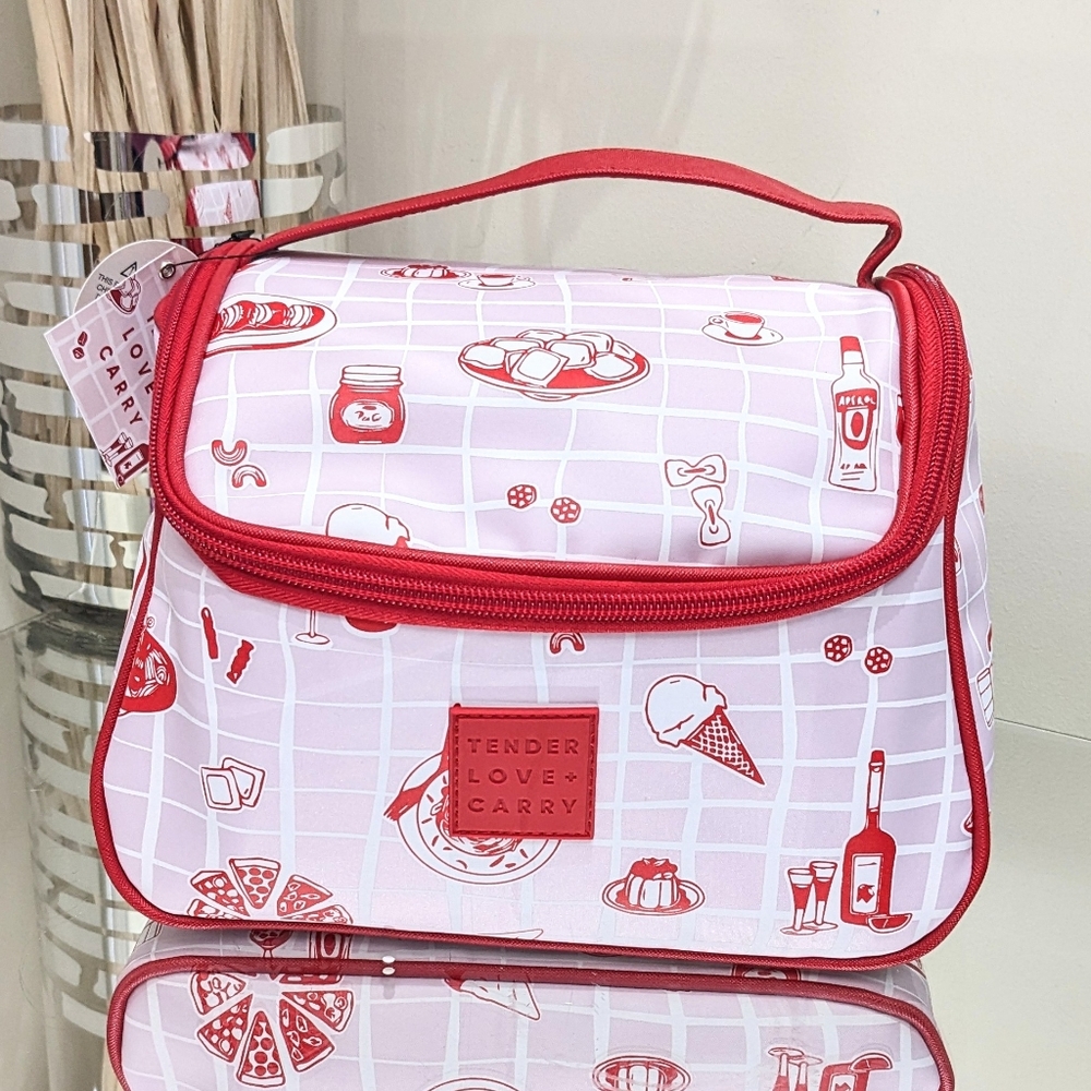 NWT Tender Love + Carry Gambit Toiletry Weekender Bag RARE